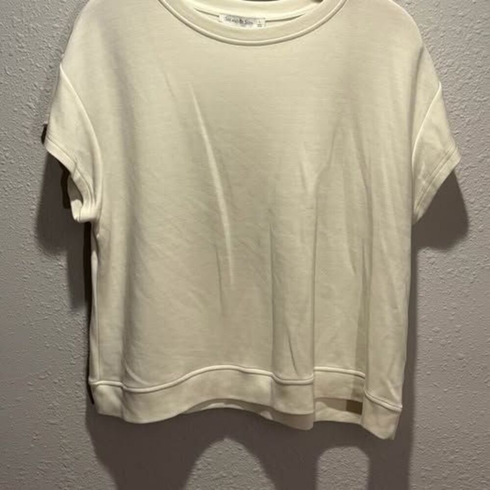 See And Be Seen Ivory Dropped Shoulder Cap Sleeve Lounge Top - Size L